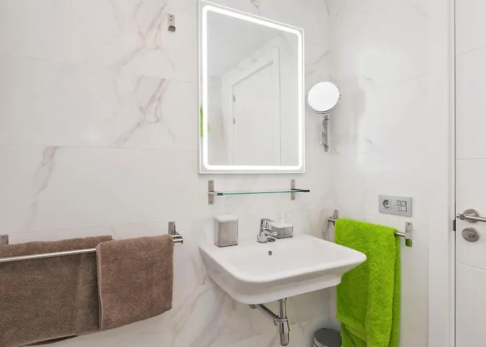 Ocean Paradise 2 Few Meters From The *